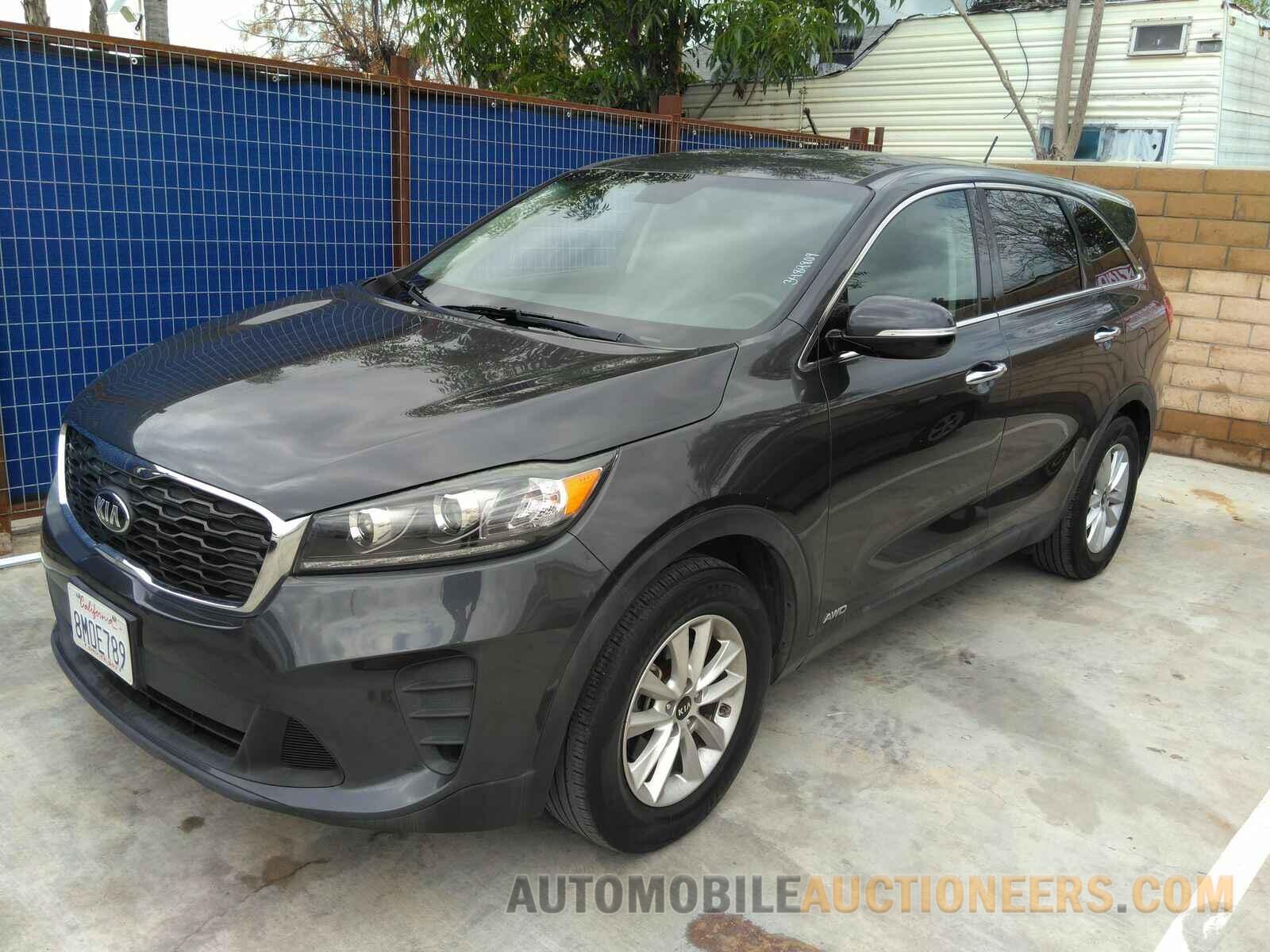 5XYPGDA53KG480138 Kia Sorento 2019