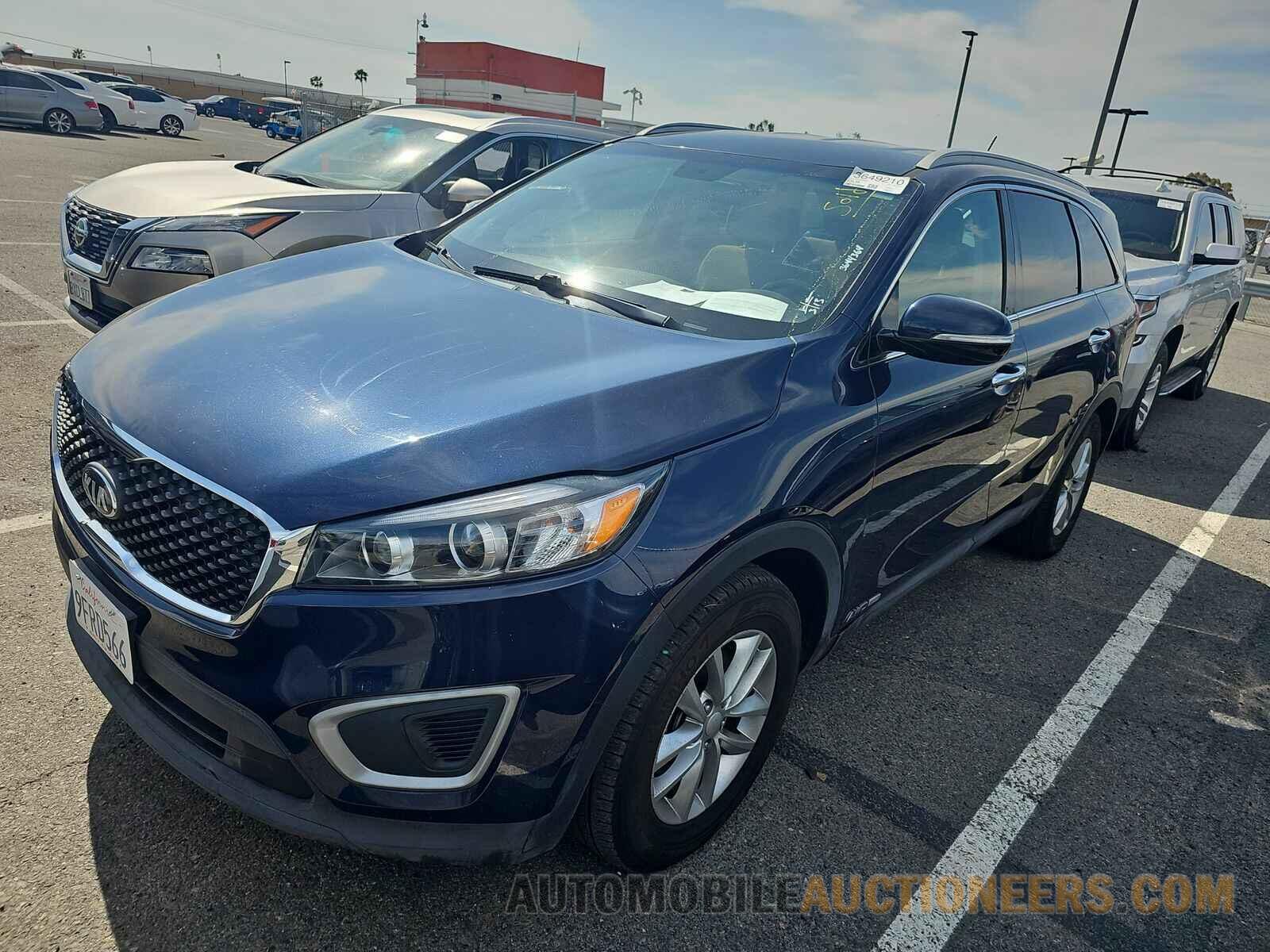 5XYPGDA54HG234269 Kia Sorento 2017