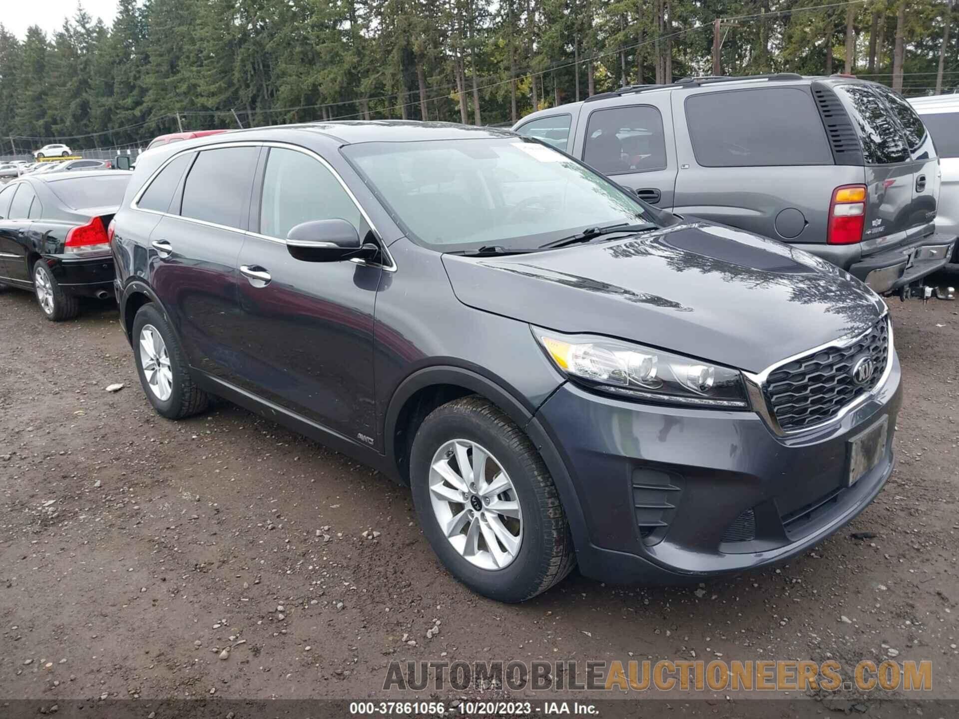 5XYPGDA54KG445737 KIA SORENTO 2019