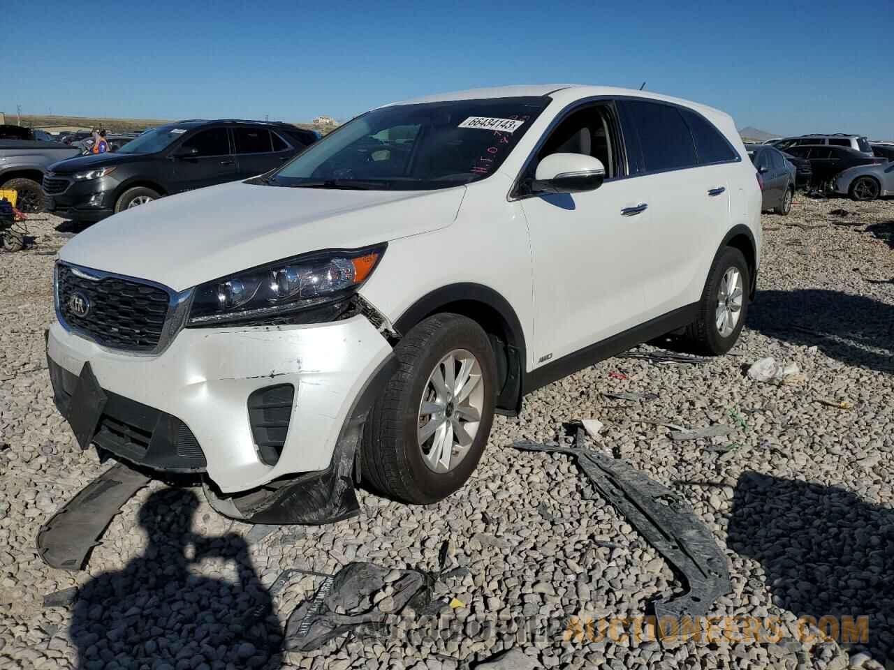 5XYPGDA54KG484957 KIA SORENTO 2019