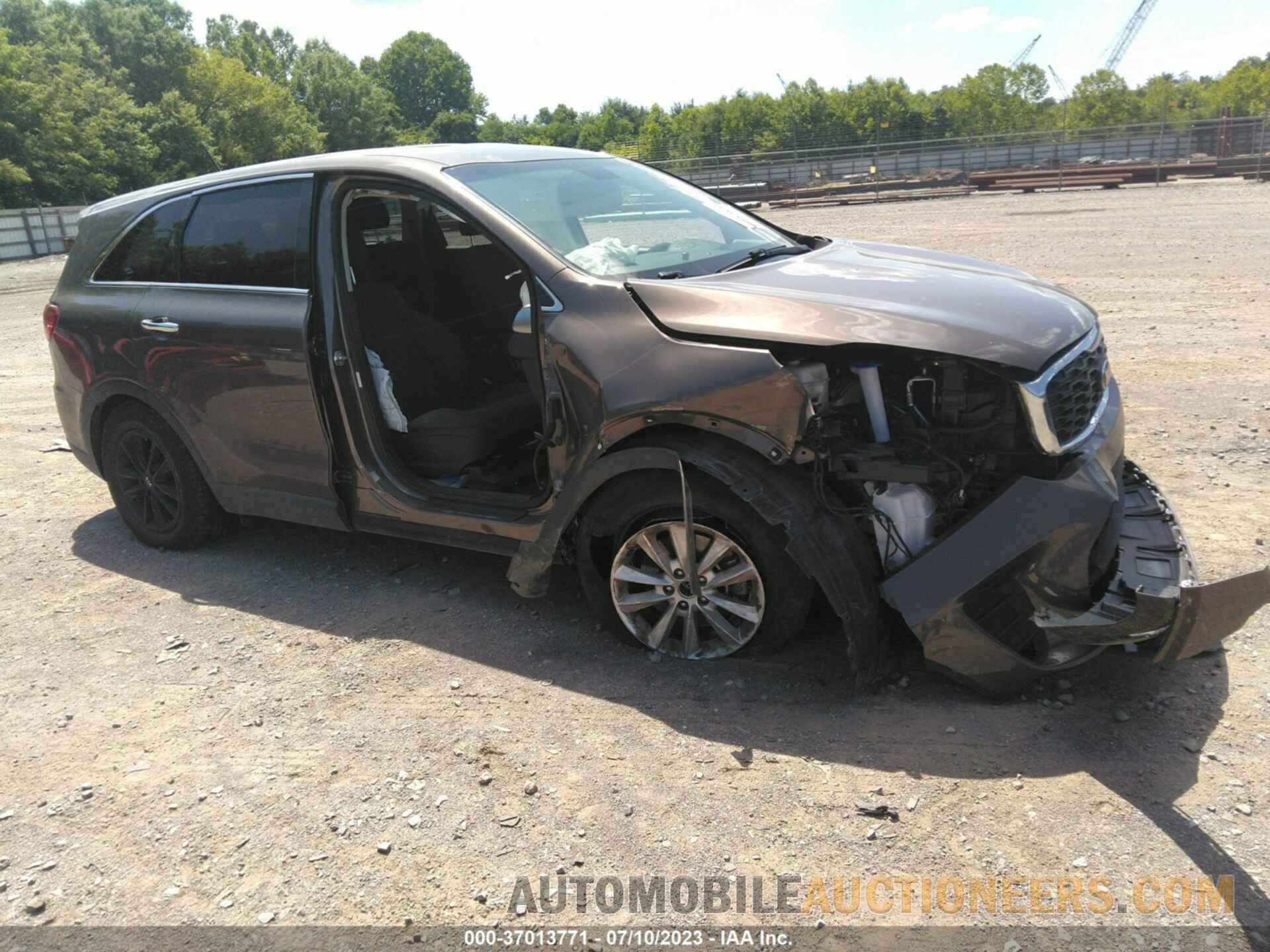 5XYPGDA54KG570673 KIA SORENTO 2019