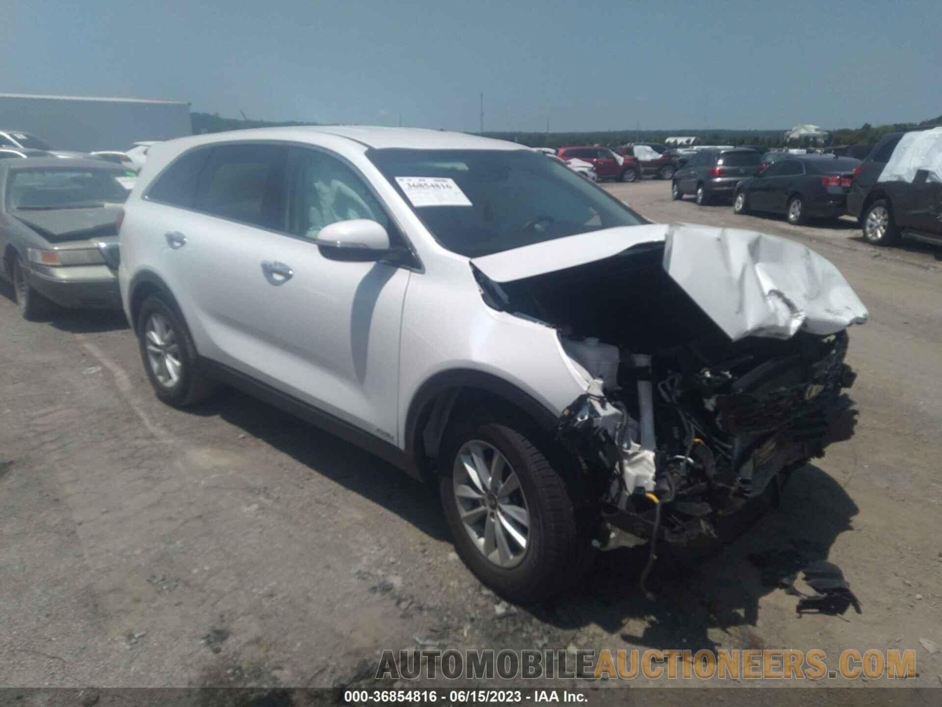 5XYPGDA55KG493733 KIA SORENTO 2019