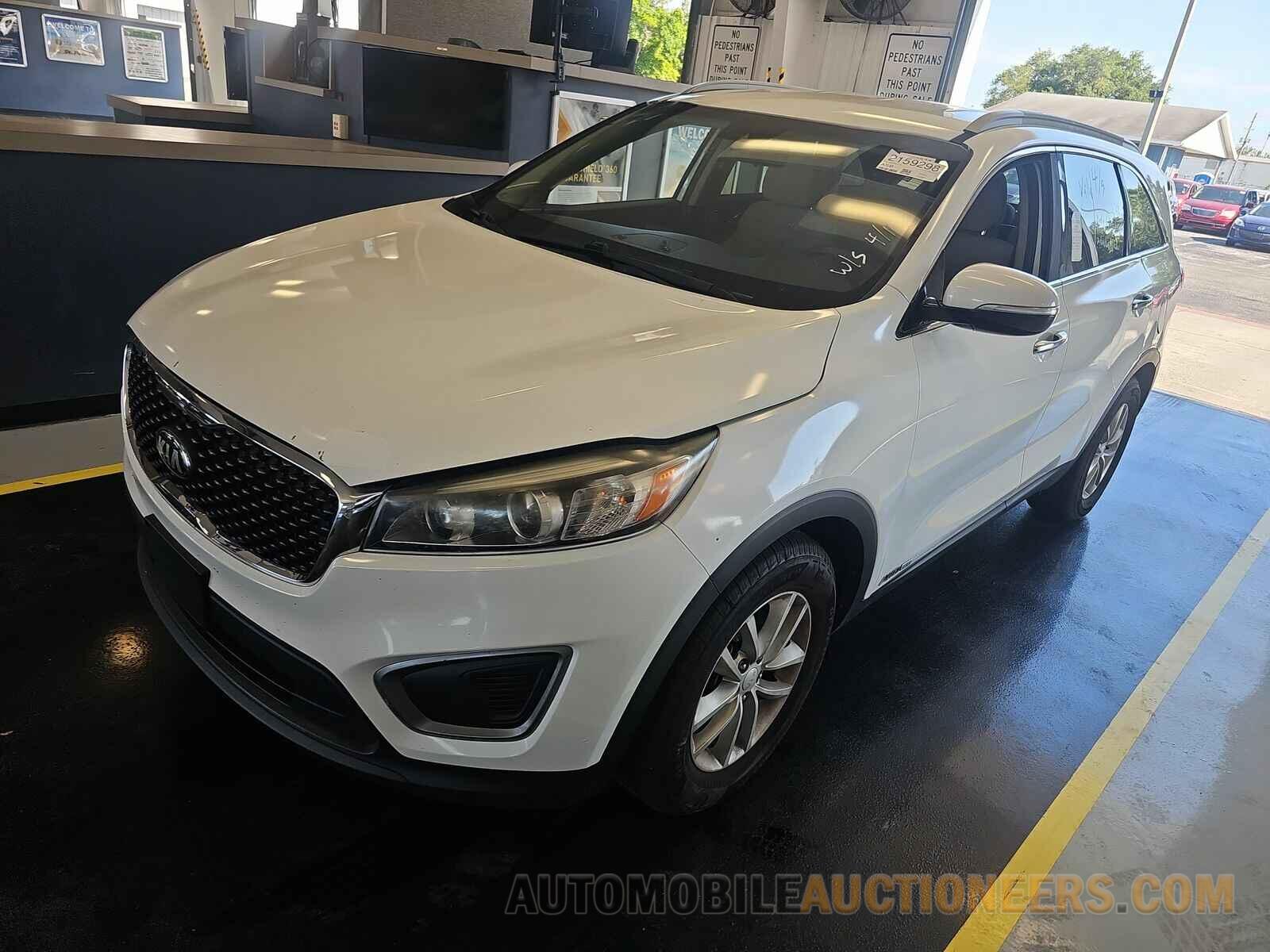 5XYPGDA56GG003713 Kia Sorento 2016