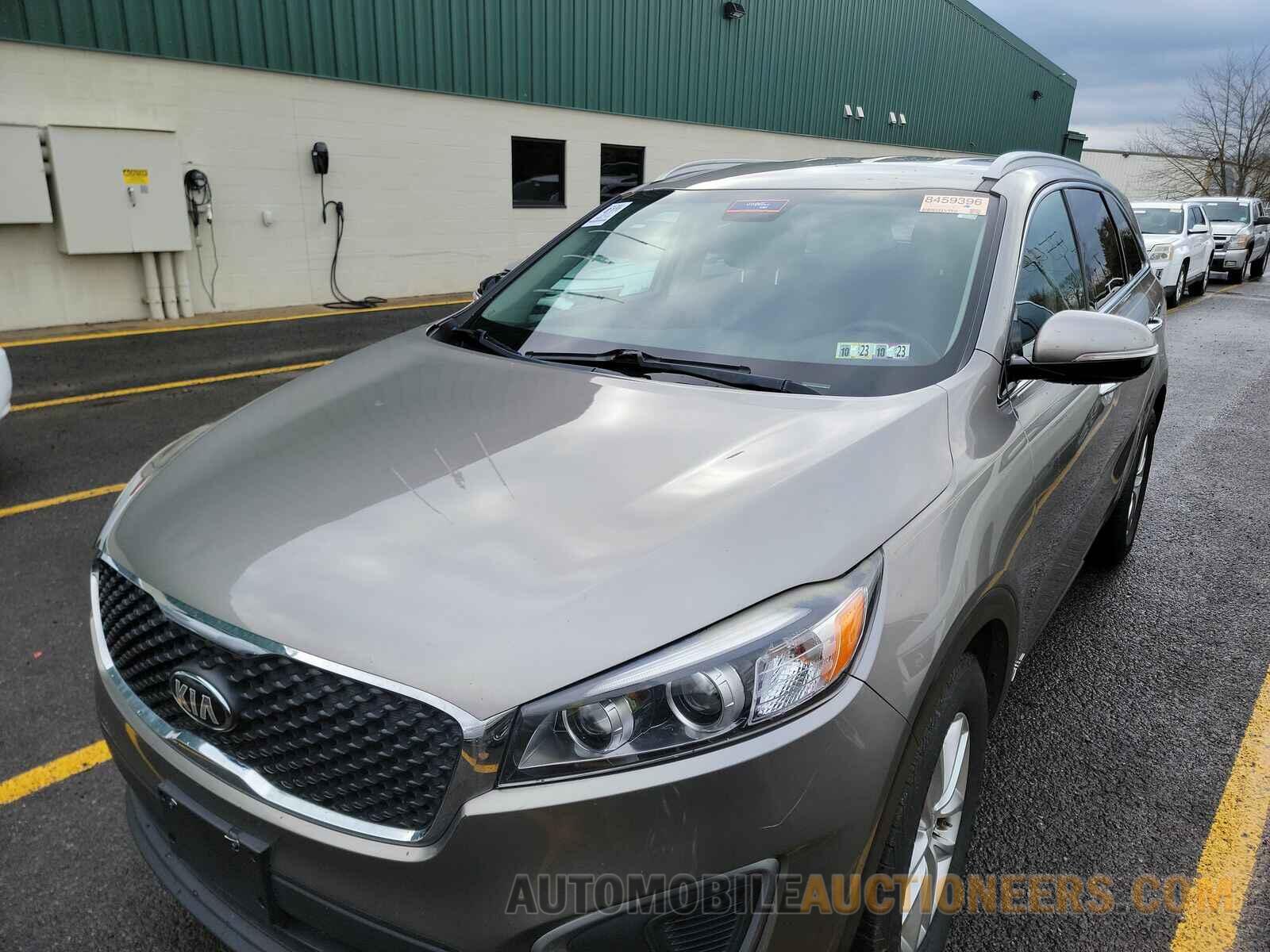 5XYPGDA56HG189495 Kia Sorento 2017