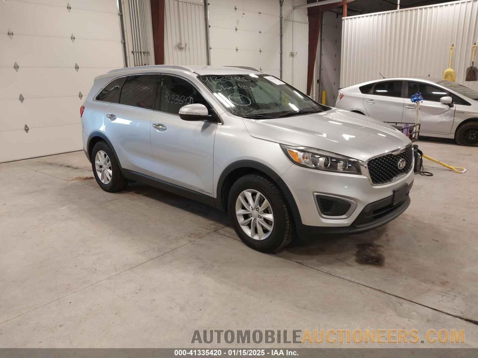 5XYPGDA56HG221037 KIA SORENTO 2017