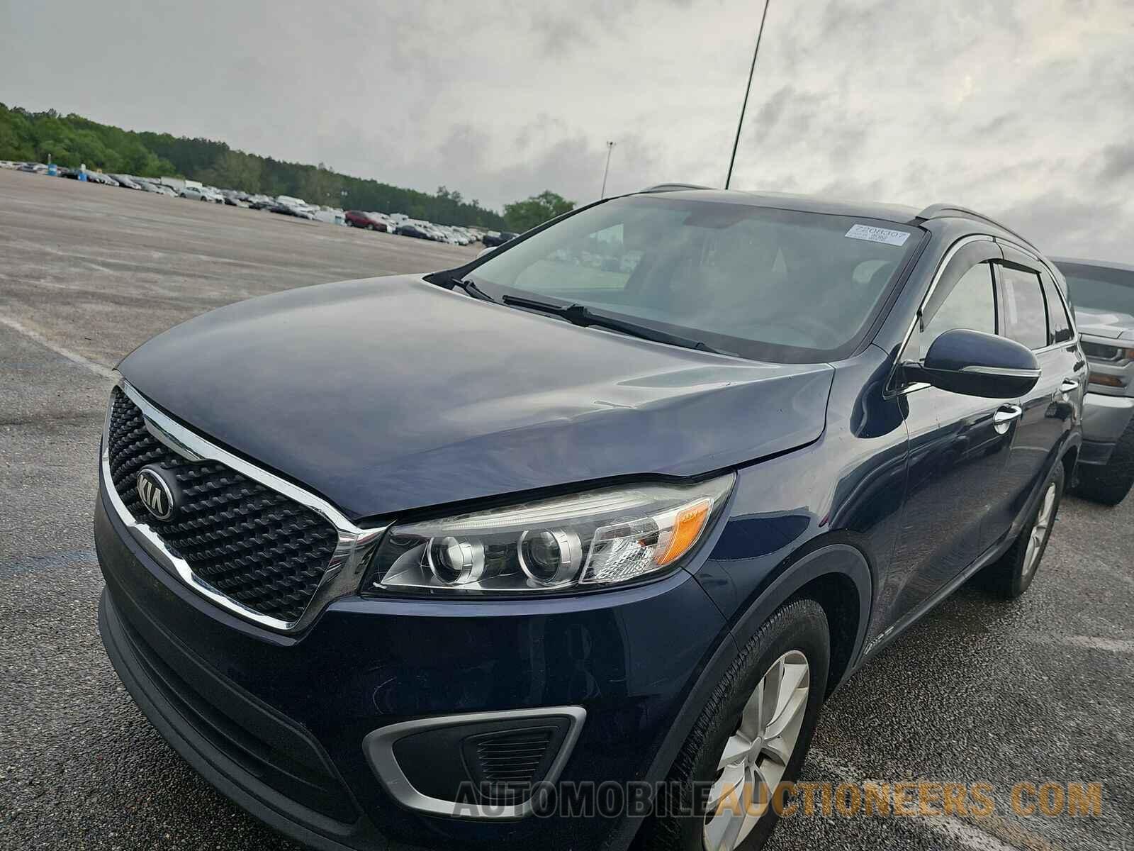 5XYPGDA56HG335989 Kia Sorento 2017