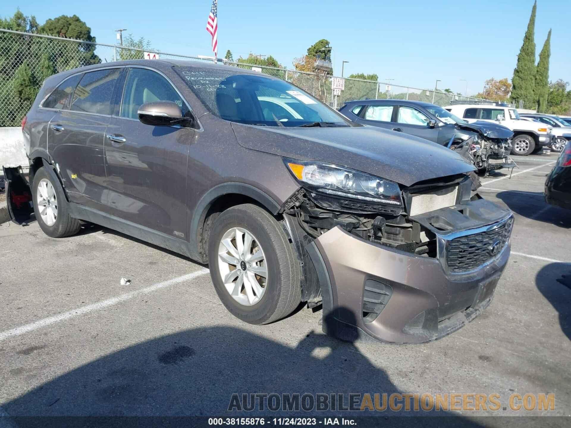 5XYPGDA56KG560100 KIA SORENTO 2019