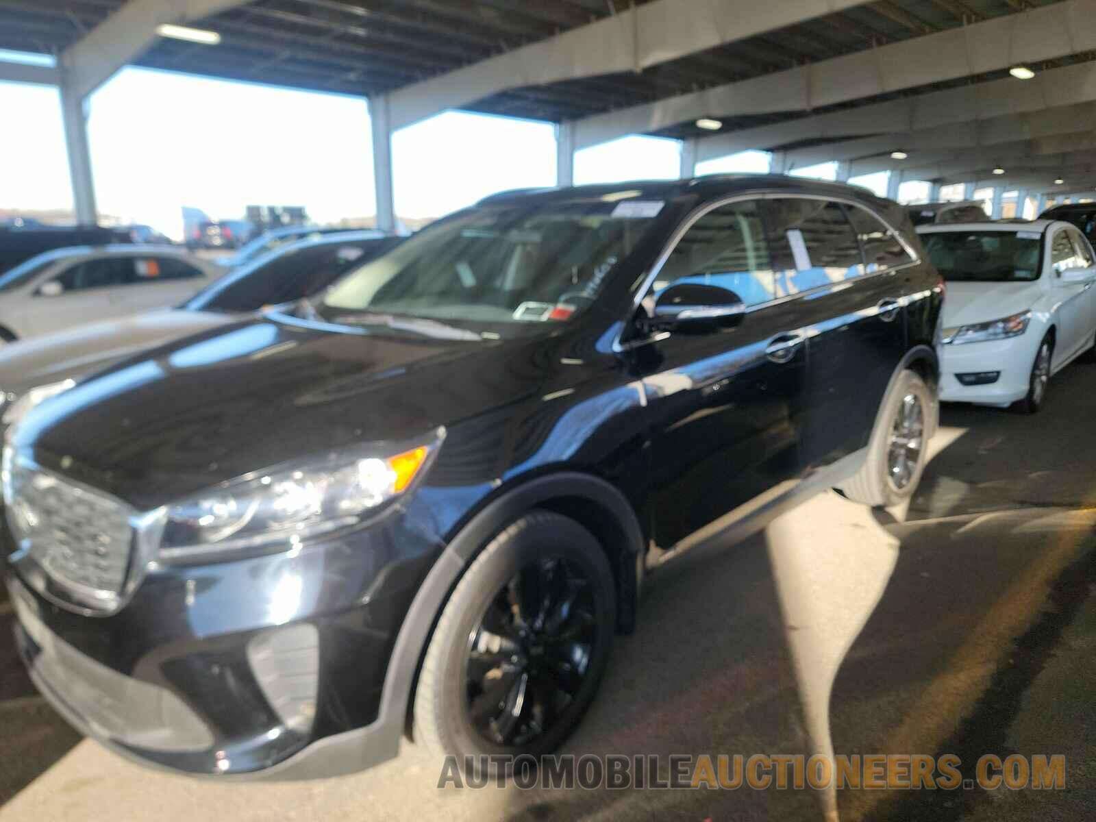 5XYPGDA56KG597647 Kia Sorento 2019