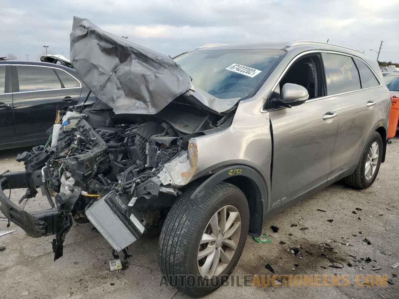 5XYPGDA57JG373432 KIA SORENTO 2018