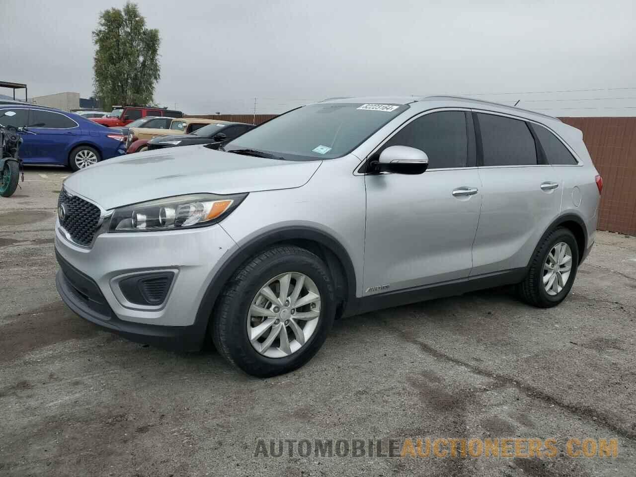 5XYPGDA57JG409863 KIA SORENTO 2018