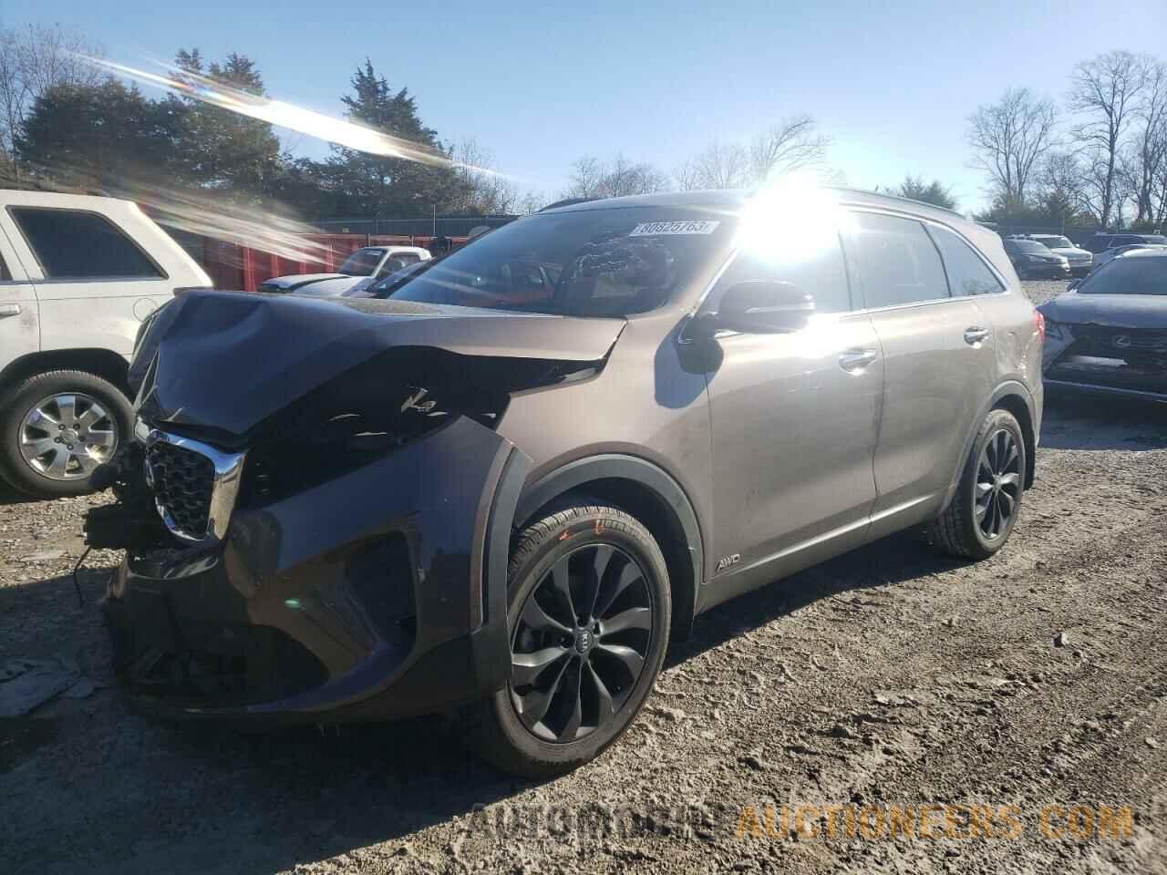 5XYPGDA57KG588021 KIA SORENTO 2019