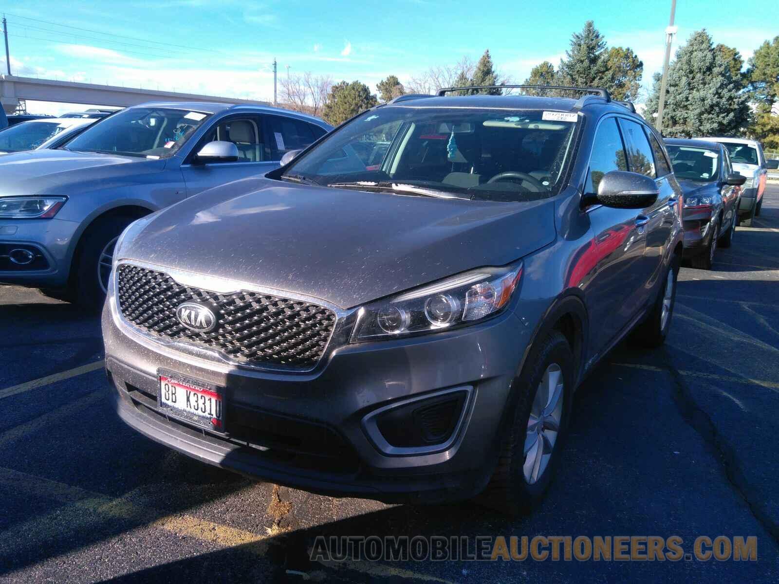 5XYPGDA58GG143200 Kia Sorento 2016