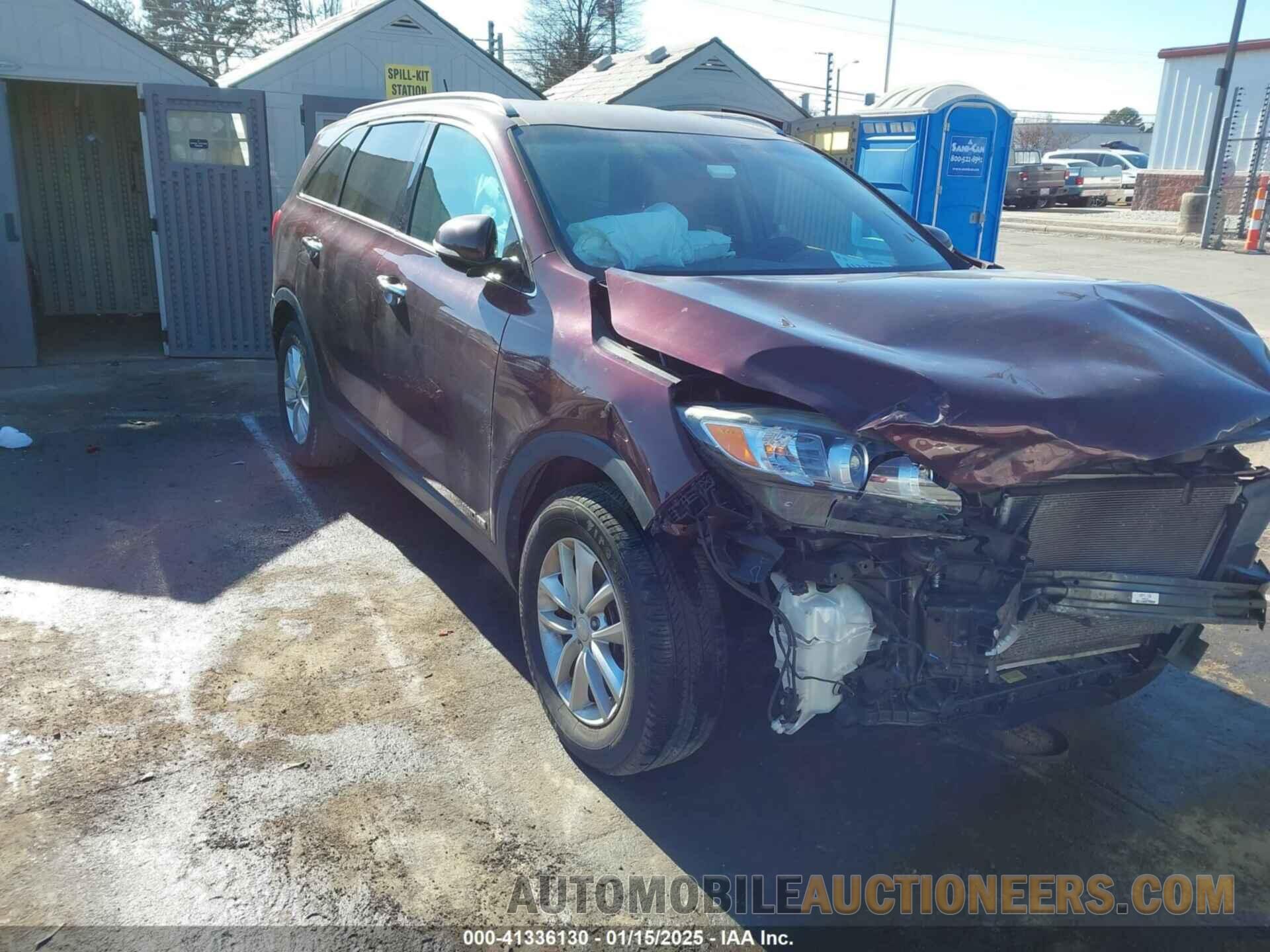 5XYPGDA58HG227907 KIA SORENTO 2017