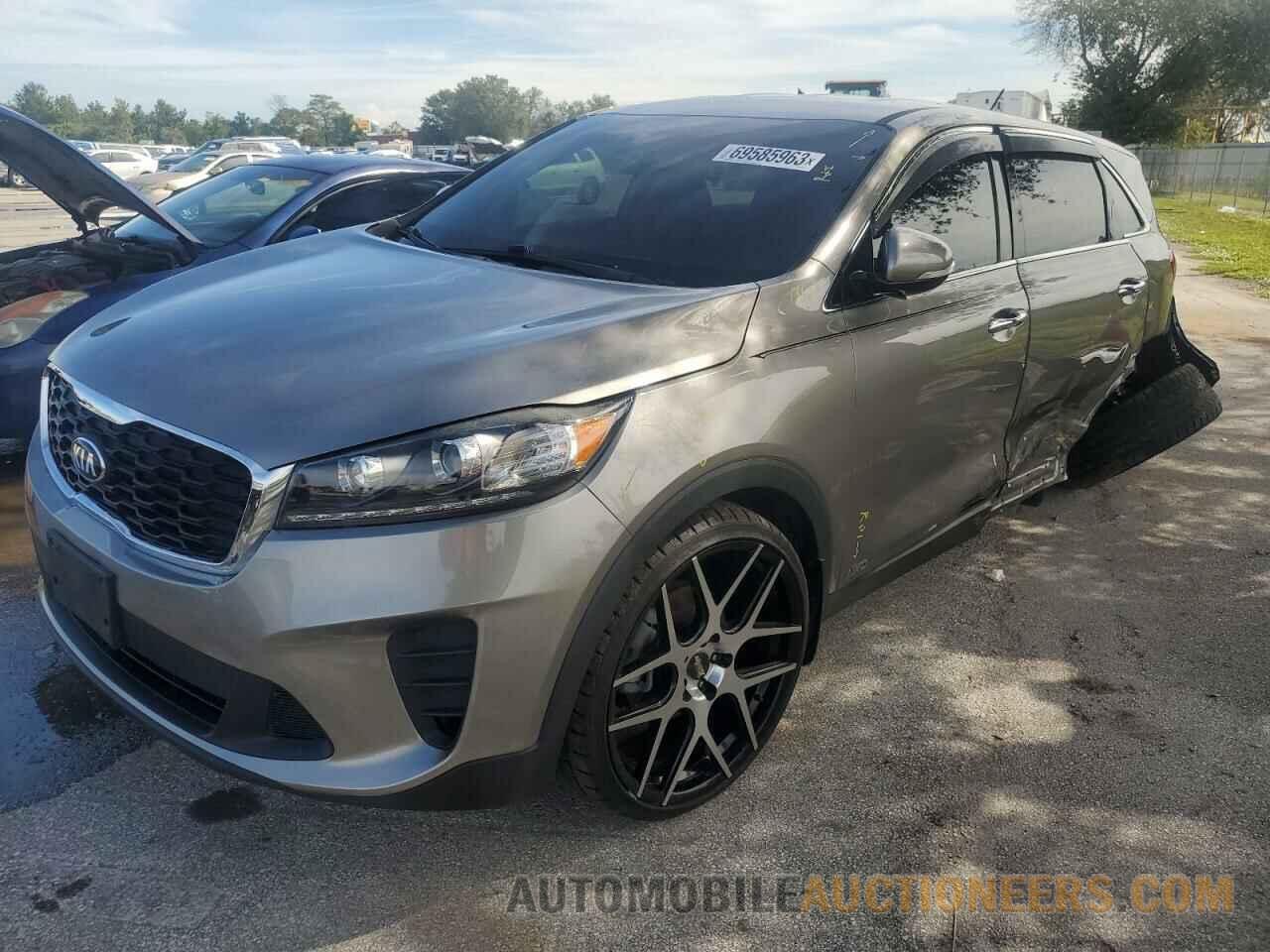 5XYPGDA59KG442137 KIA SORENTO 2019