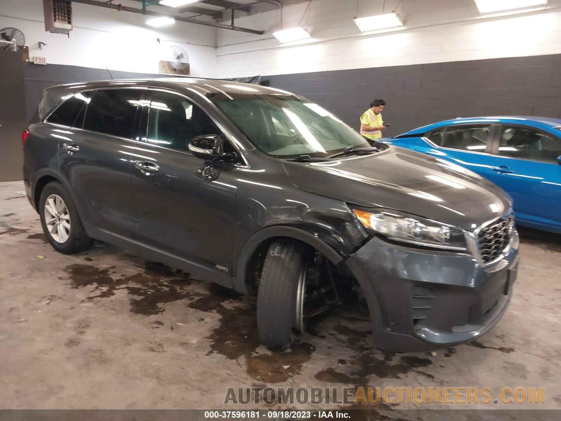 5XYPGDA59KG449590 KIA SORENTO 2019