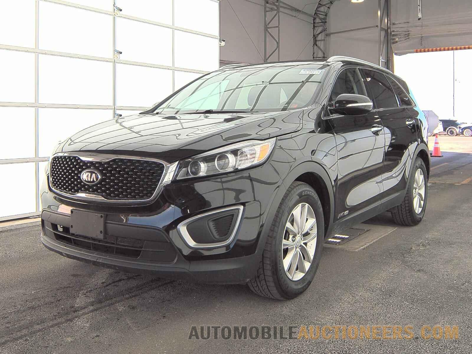 5XYPGDA5XGG002628 Kia Sorento 2016