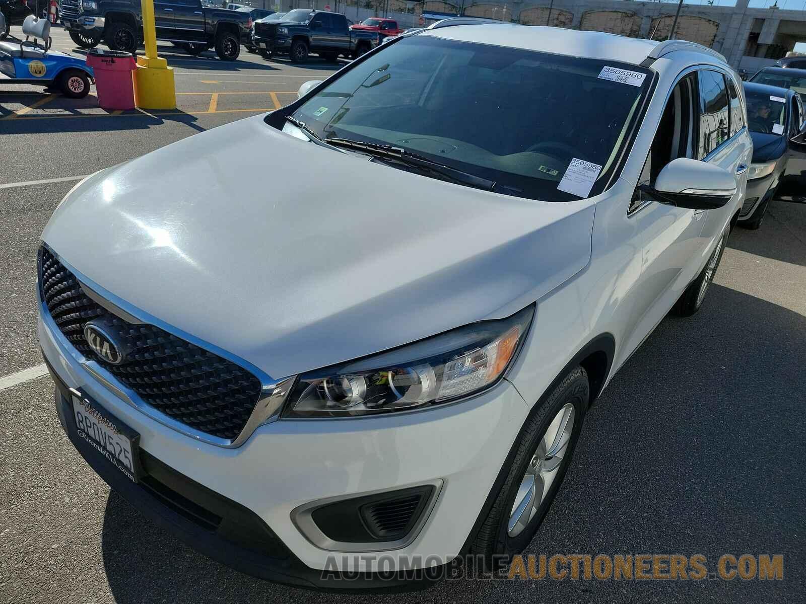 5XYPGDA5XJG367575 Kia Sorento 2018