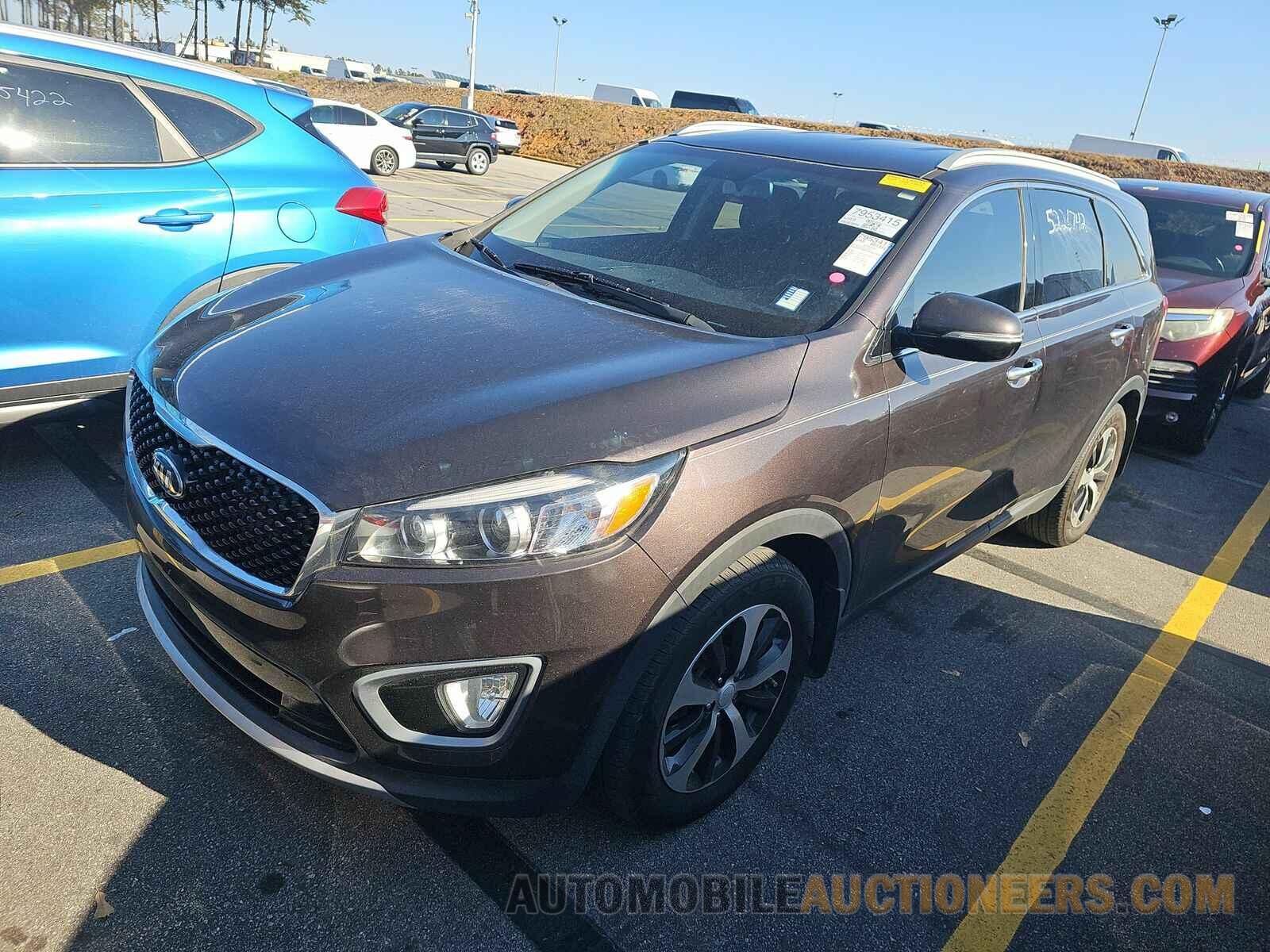 5XYPH4A10GG018041 Kia Sorento 2016