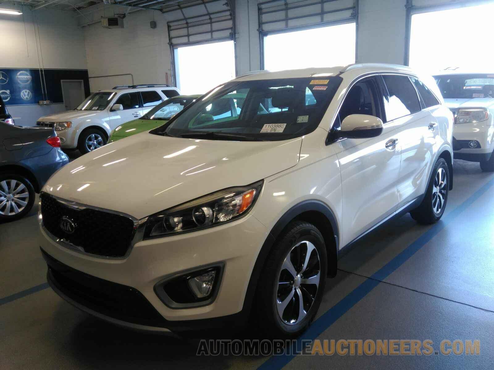 5XYPH4A11GG039674 Kia Sorento 2016