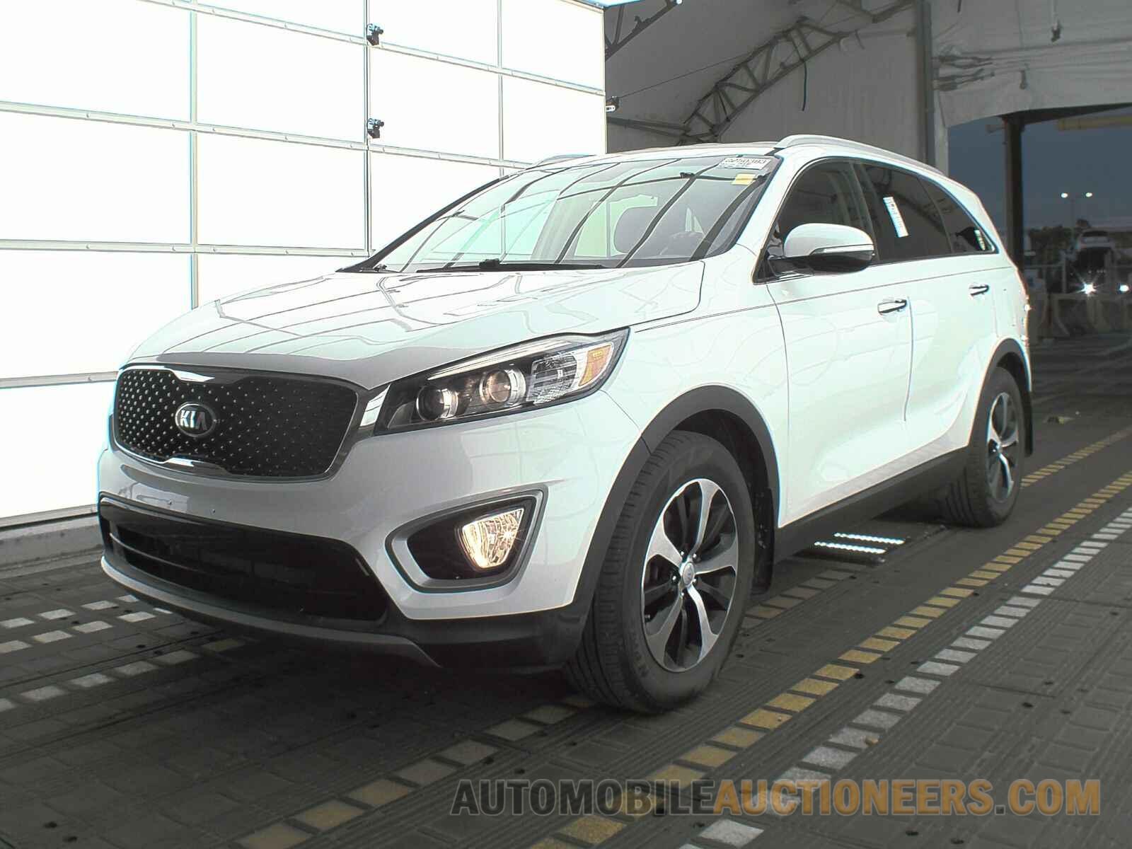 5XYPH4A52GG153718 Kia Sorento 2016