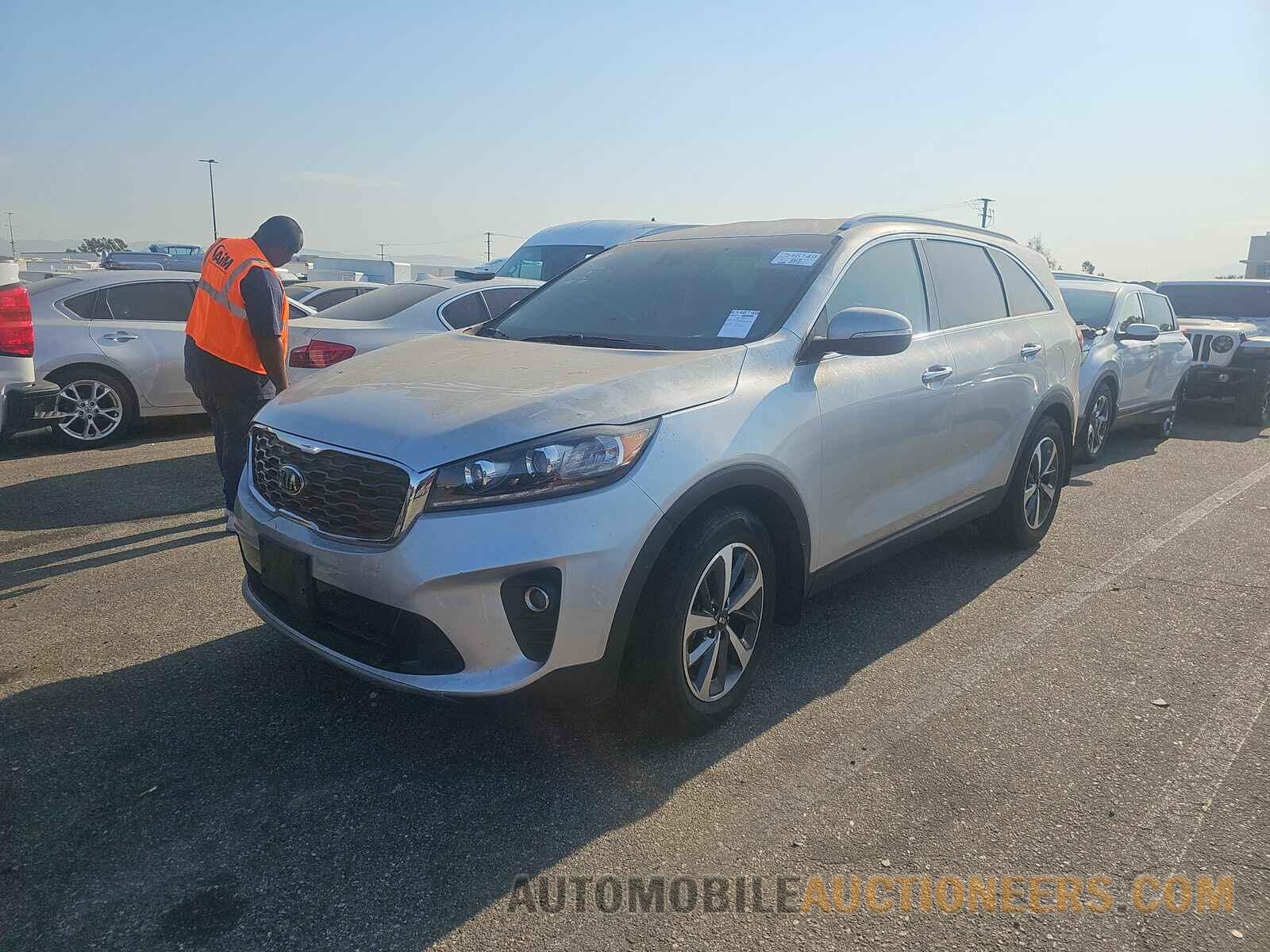 5XYPH4A52KG526944 Kia Sorento 2019