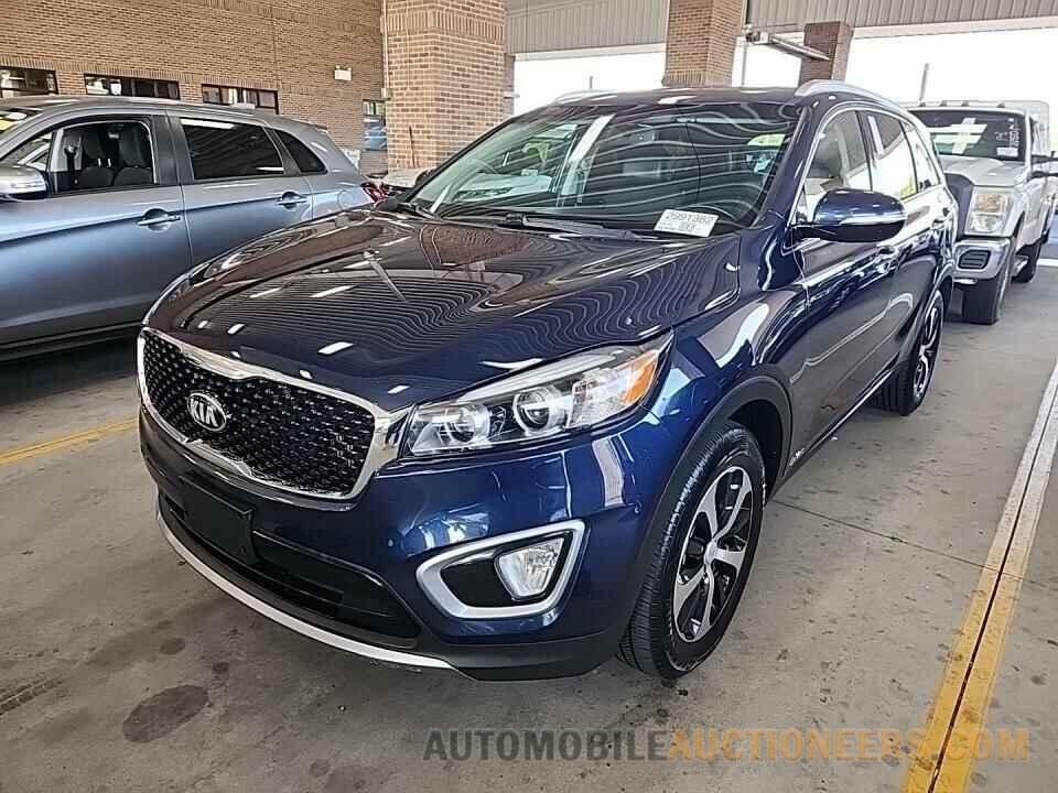 5XYPHDA18JG361042 Kia Sorento 2018