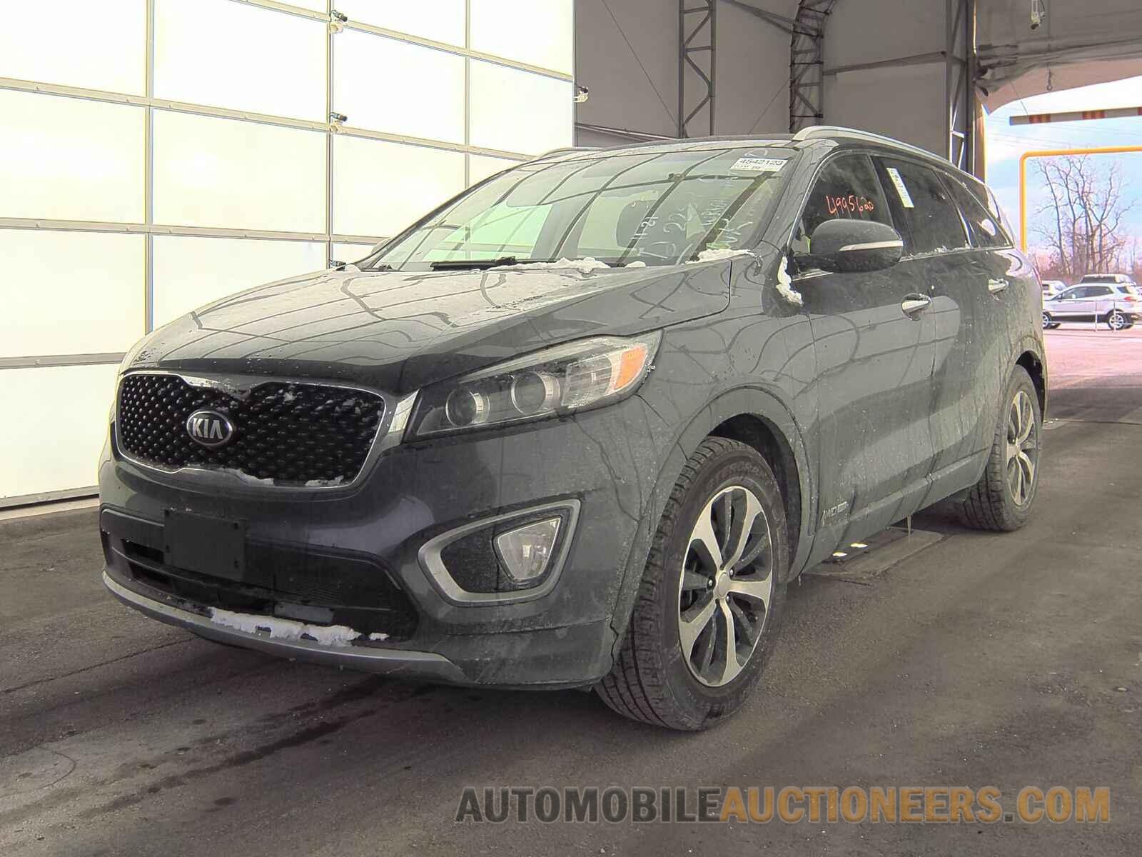 5XYPHDA52HG225700 Kia Sorento 2017