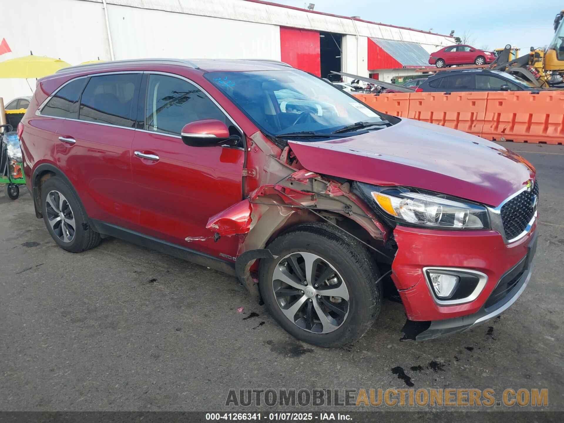 5XYPHDA56HG243813 KIA SORENTO 2017