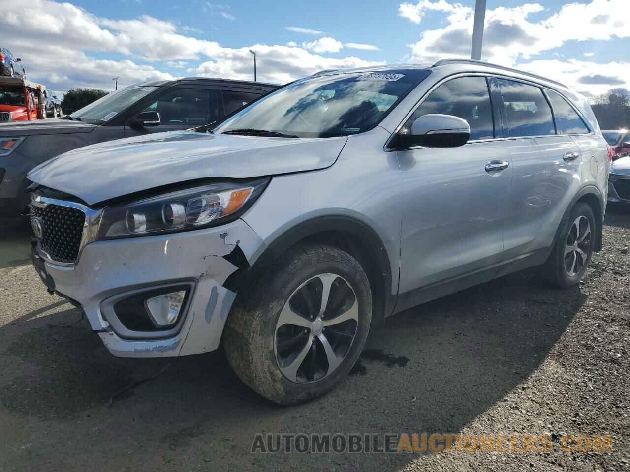 5XYPHDA56JG402237 KIA SORENTO 2018