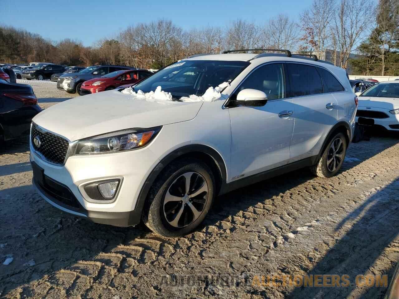 5XYPHDA57GG158560 KIA SORENTO 2016