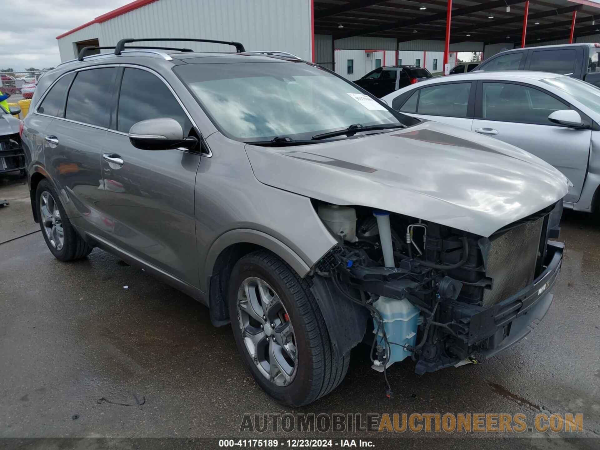 5XYPK4A50HG238723 KIA SORENTO 2017