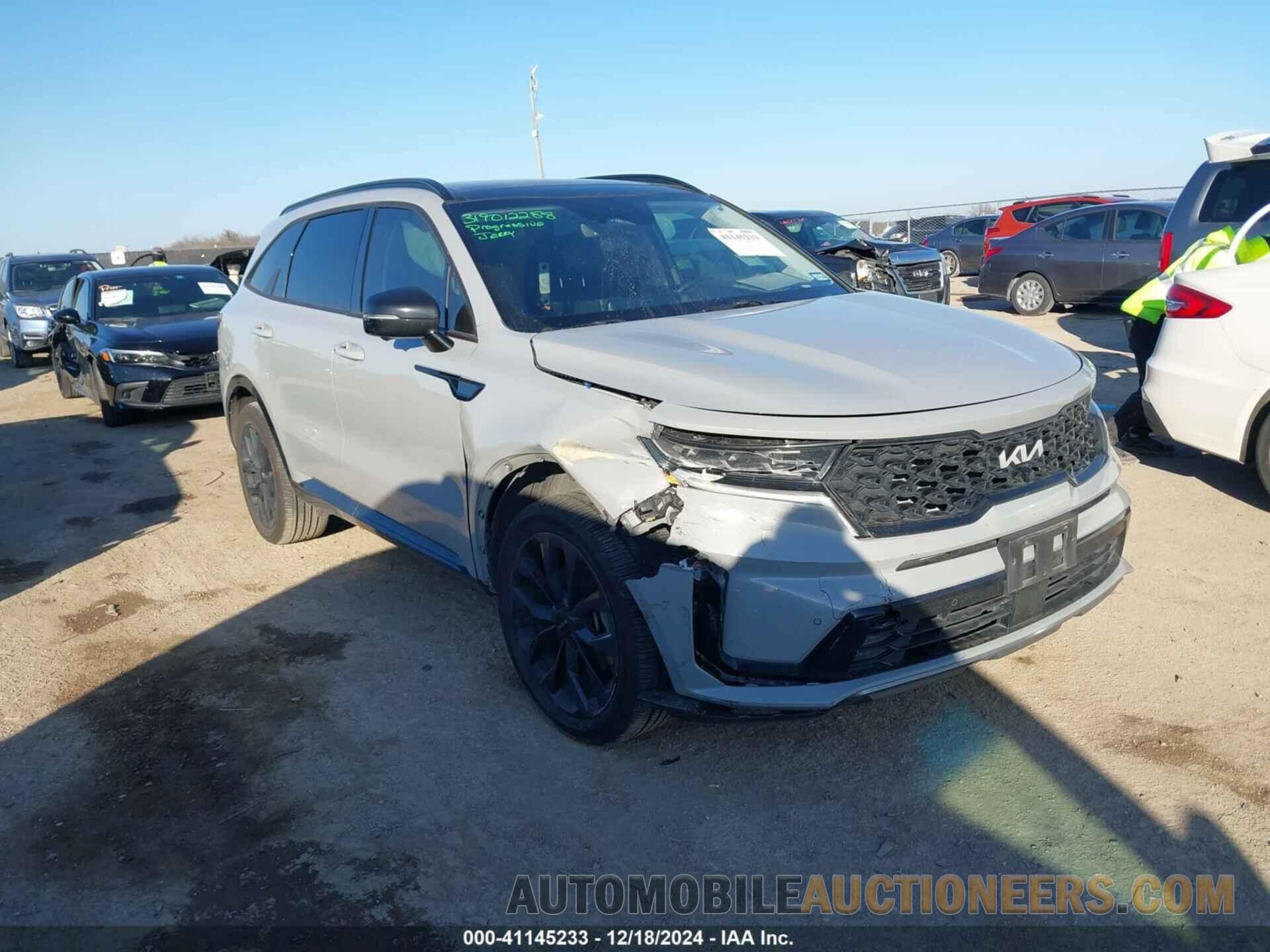 5XYRK4LF1NG109173 KIA SORENTO 2022