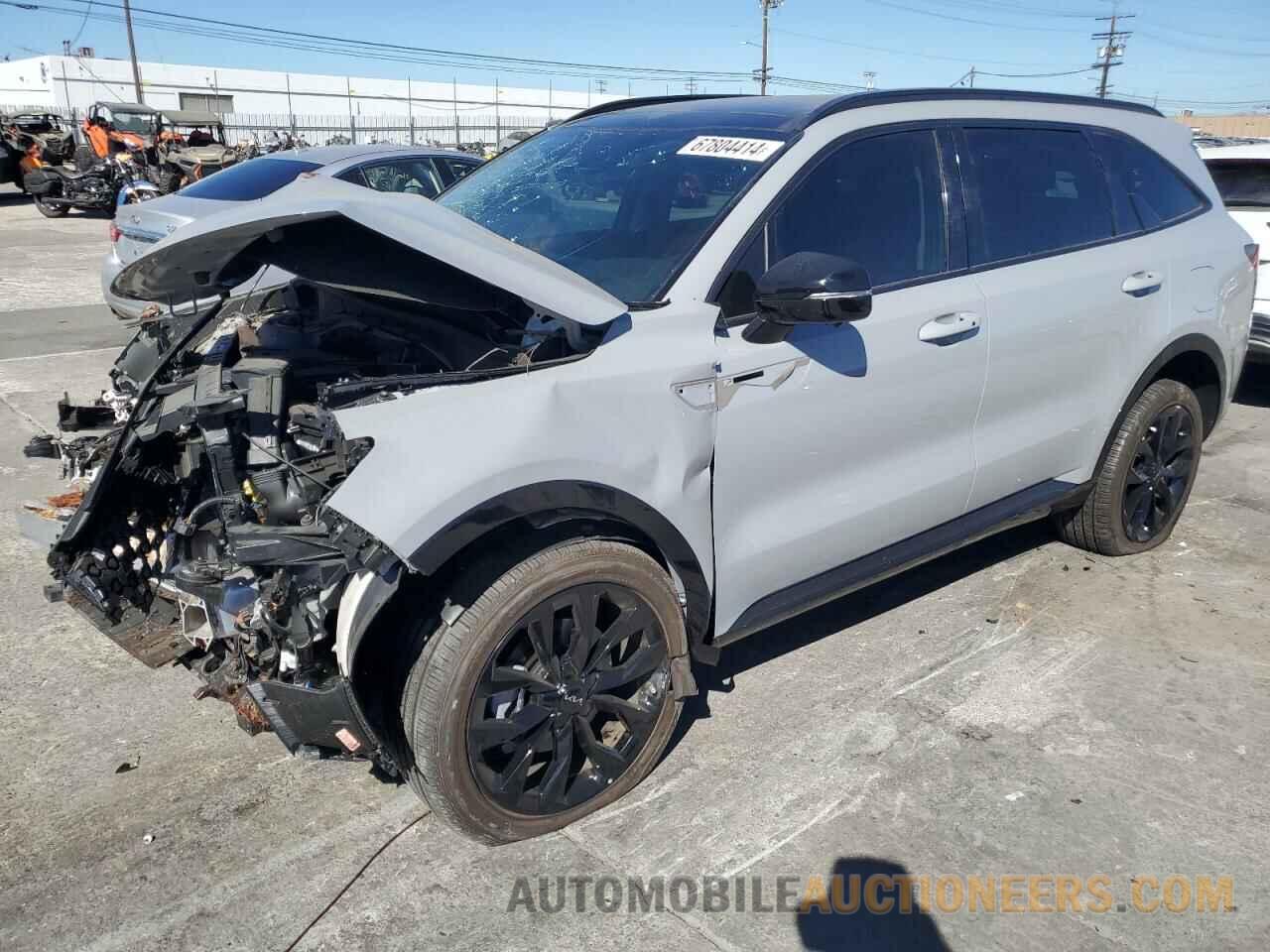 5XYRKDLF3PG218818 KIA SORENTO 2023