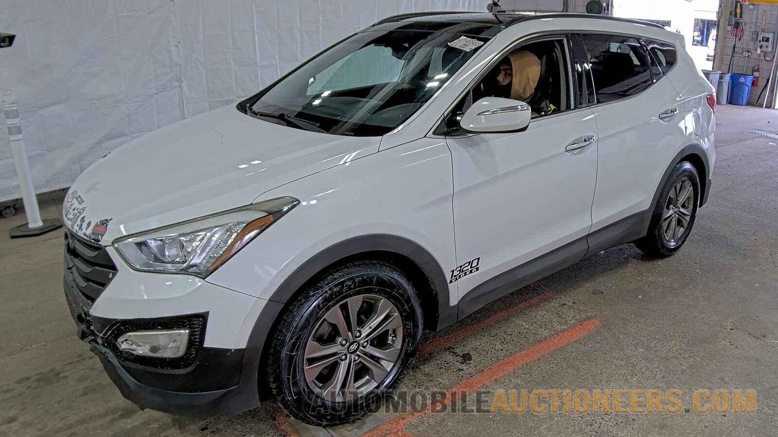 5XYZU3LB1FG263692 Hyundai Santa Fe 2015