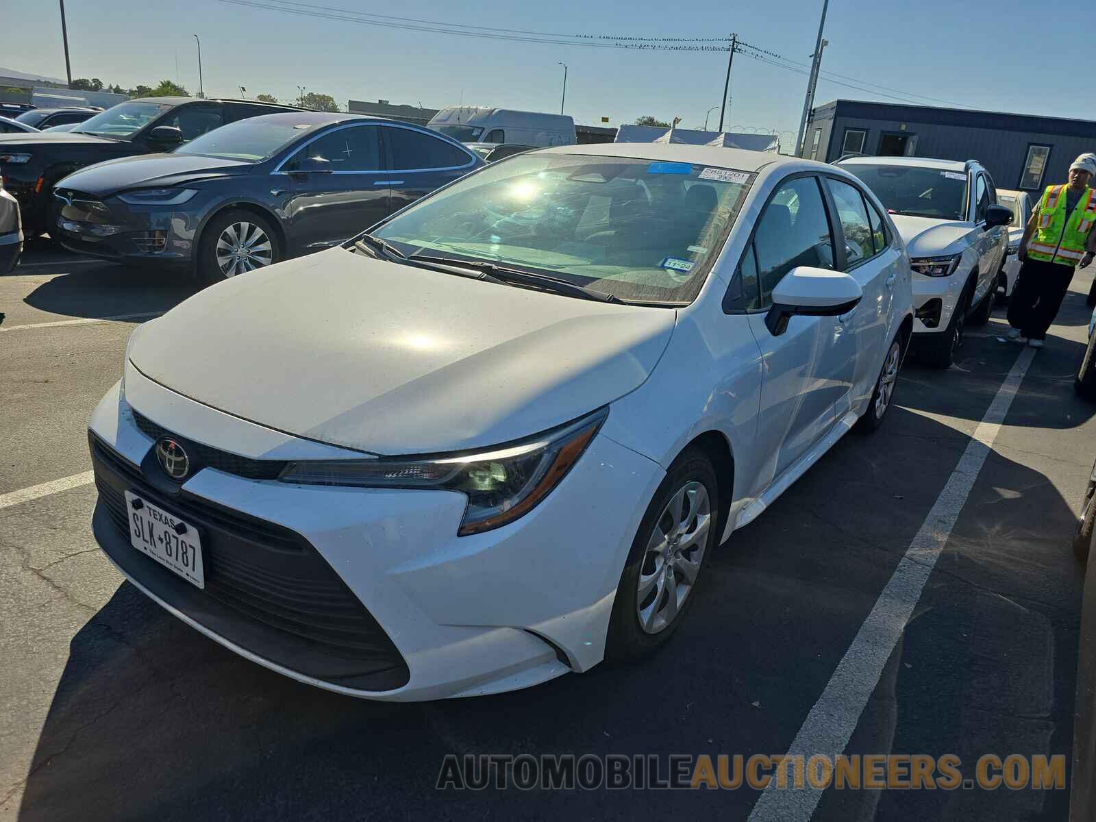 5YFB4MDE3PP004263 Toyota Corolla LE 2023