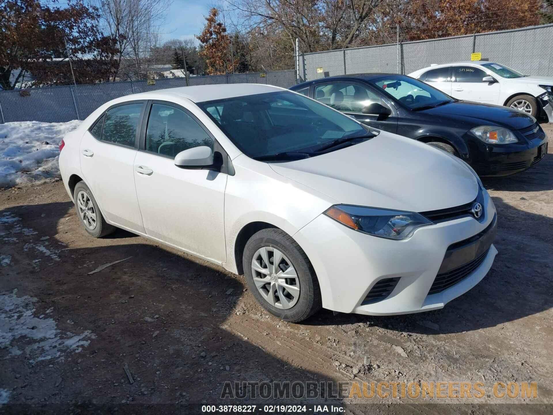 5YFBPRHE0FP233576 TOYOTA COROLLA 2015