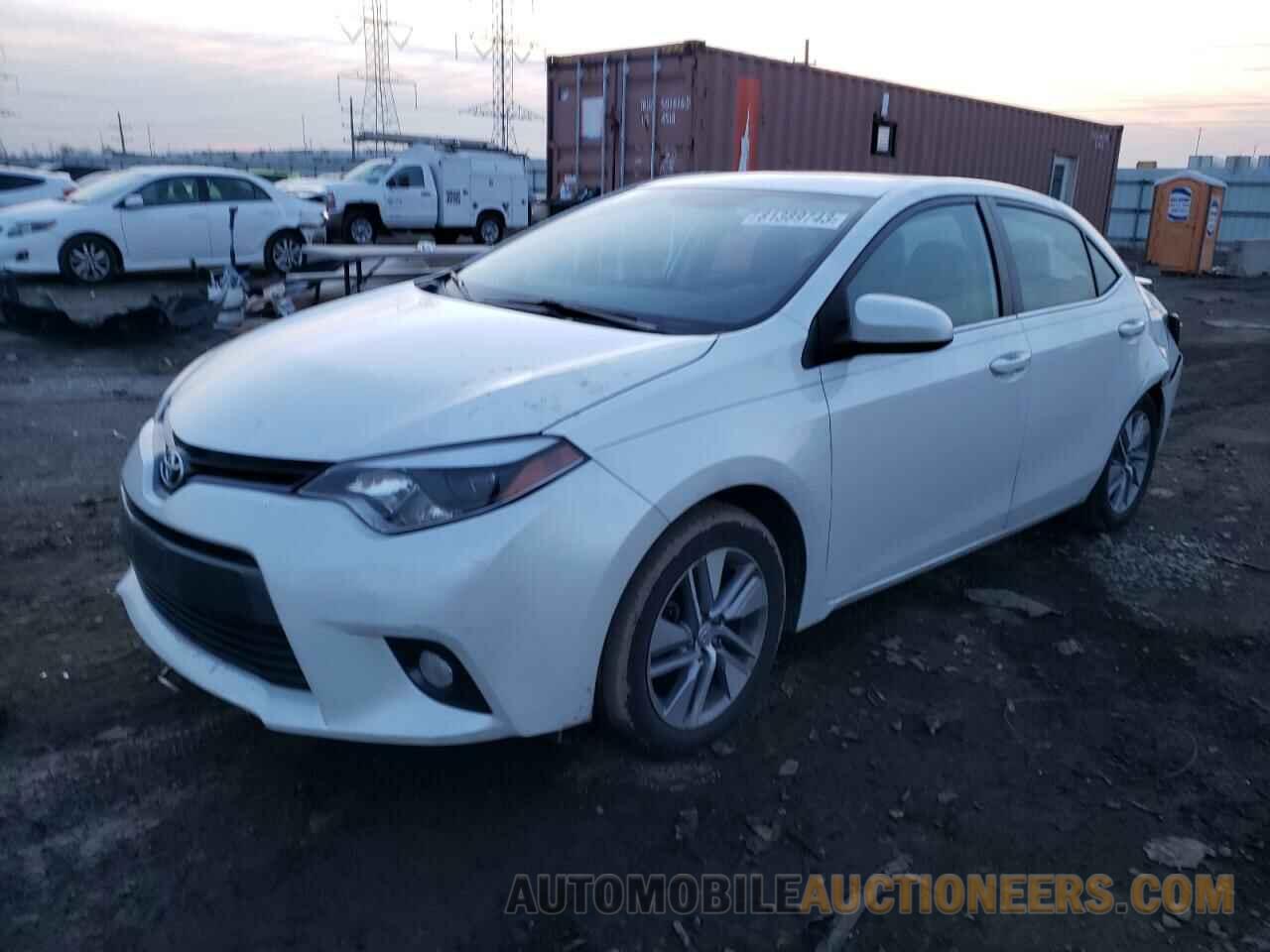 5YFBPRHE2FP305023 TOYOTA COROLLA 2015