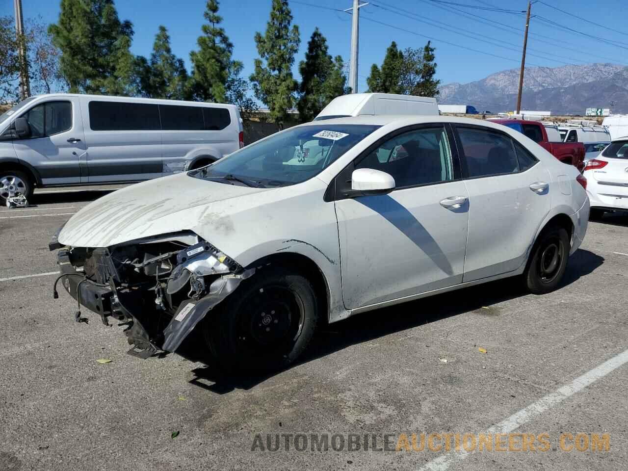 5YFBPRHE4HP711453 TOYOTA COROLLA 2017