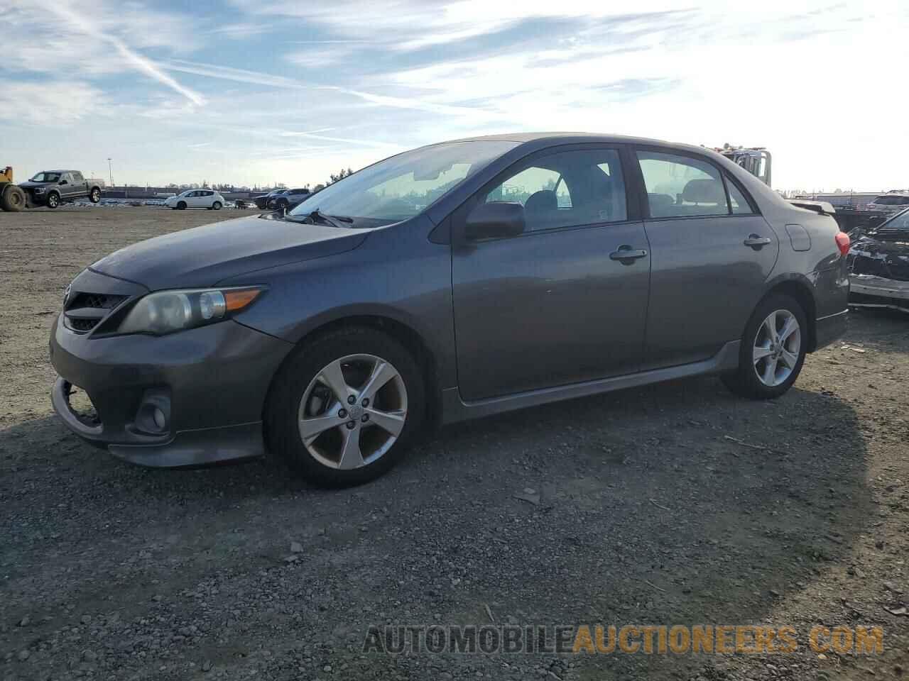 5YFBU4EE4DP147135 TOYOTA COROLLA 2013