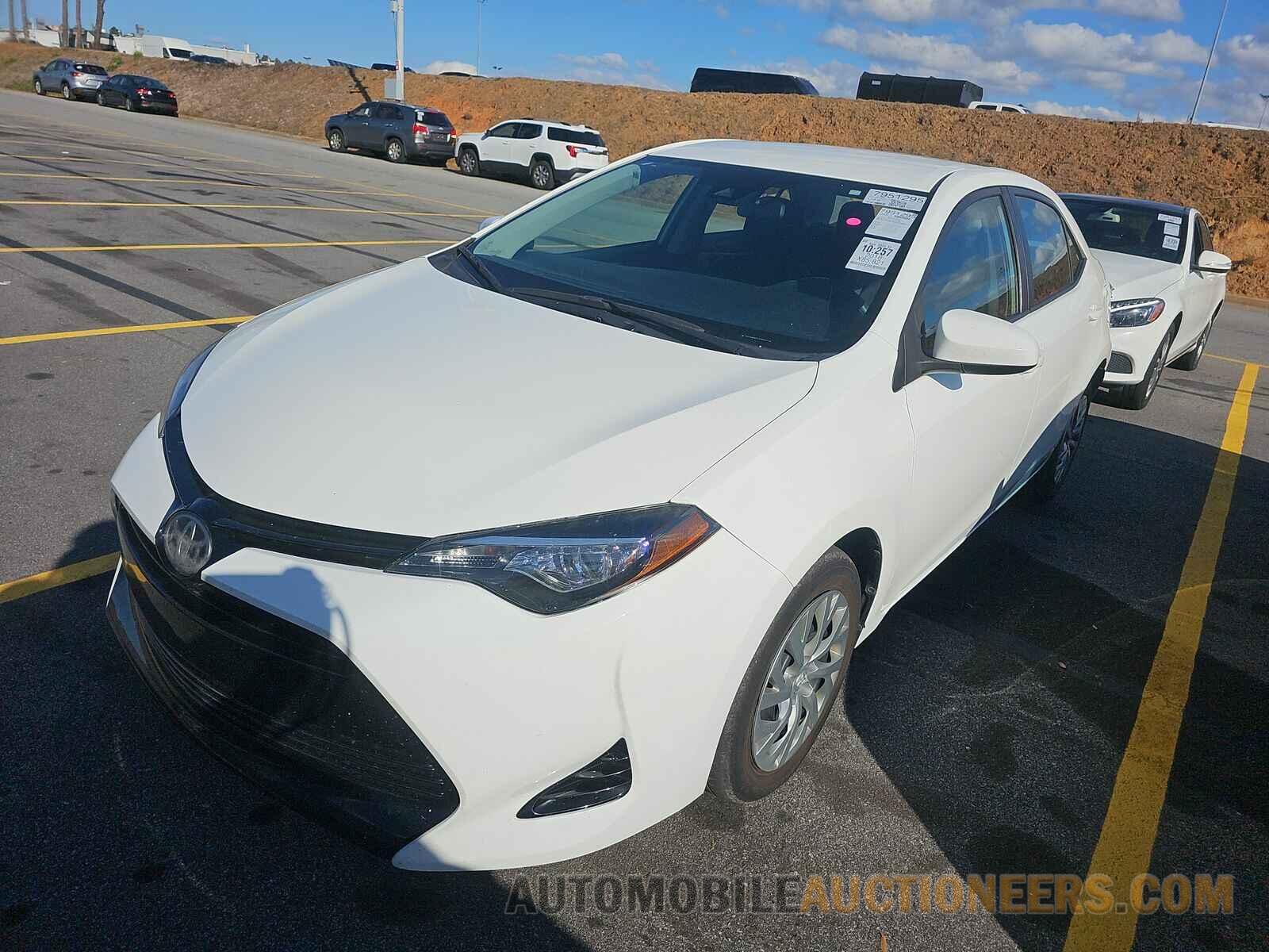 5YFBURHE0JP766951 Toyota Corolla LE 2018