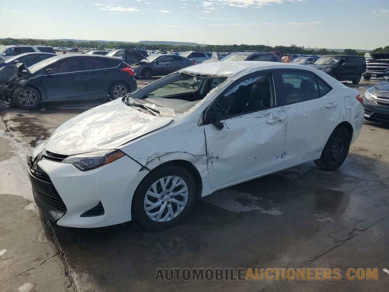 5YFBURHE0JP776136 TOYOTA COROLLA 2018