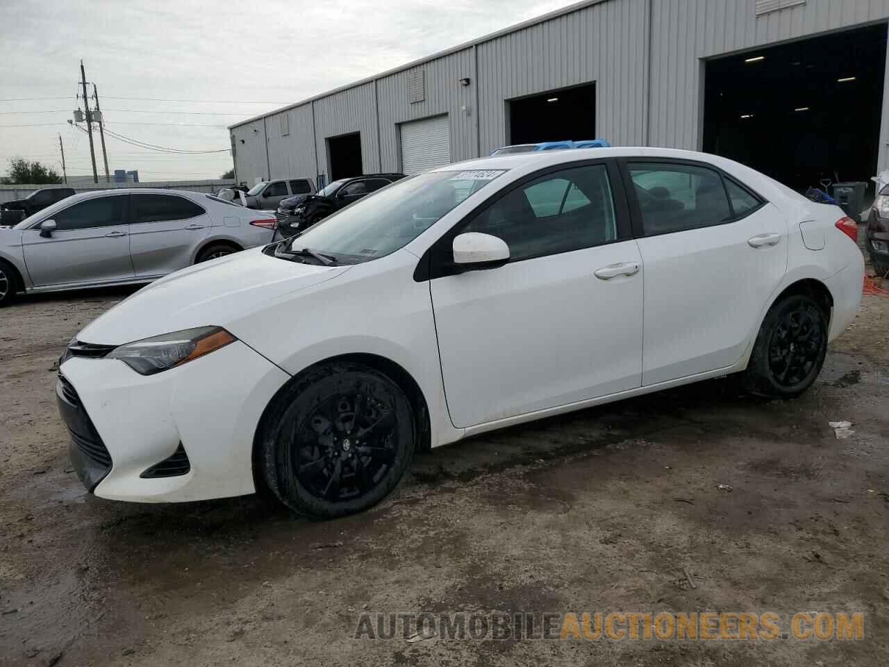 5YFBURHE0JP802671 TOYOTA COROLLA 2018