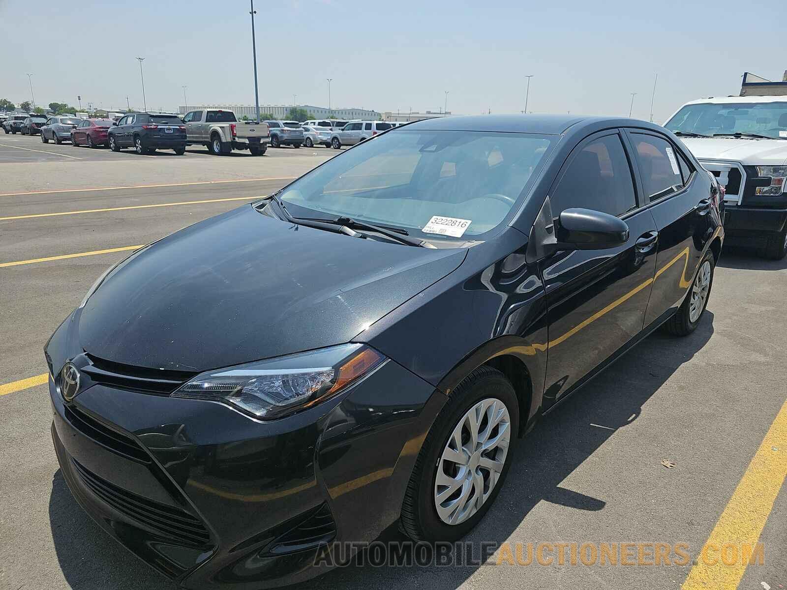 5YFBURHE0JP813573 Toyota Corolla LE 2018