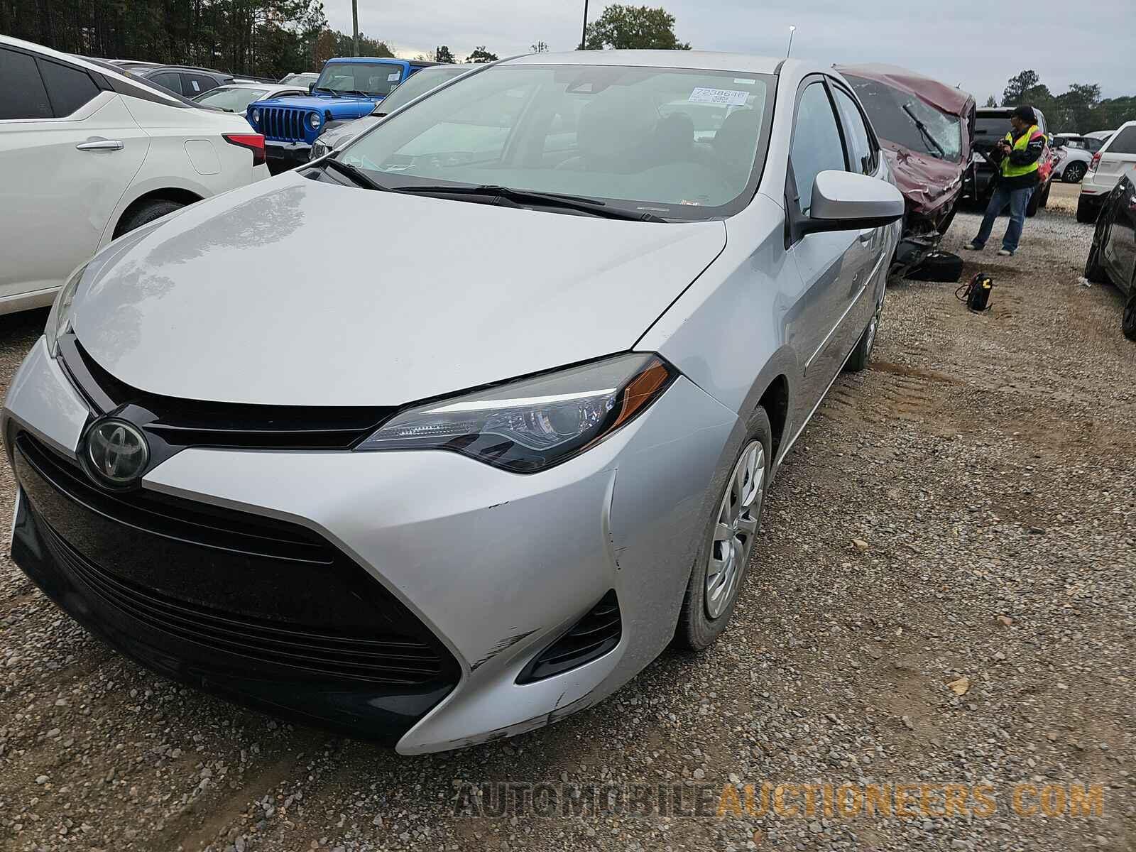 5YFBURHE1JP783404 Toyota Corolla LE 2018