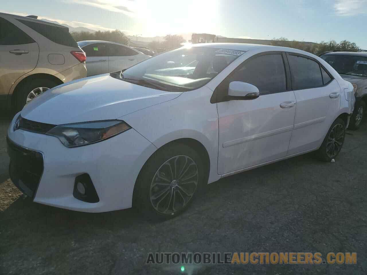 5YFBURHE2FP266569 TOYOTA COROLLA 2015