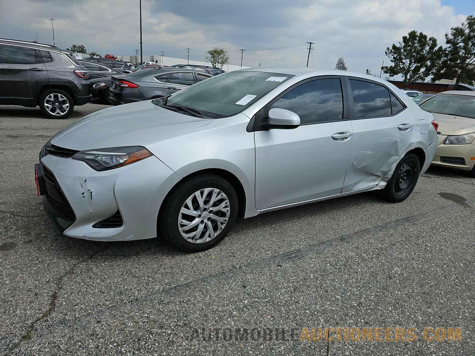 5YFBURHE2HP631321 Toyota Corolla 2017