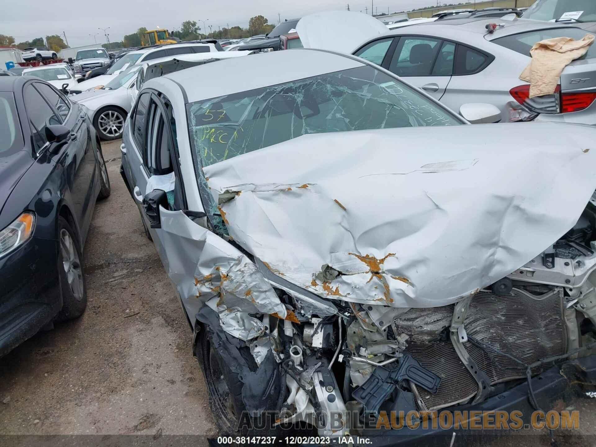 5YFBURHE2HP651102 TOYOTA COROLLA 2017