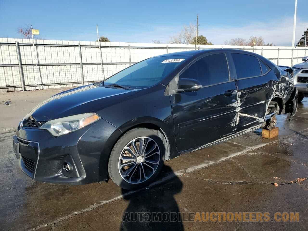 5YFBURHE3FP214318 TOYOTA COROLLA 2015