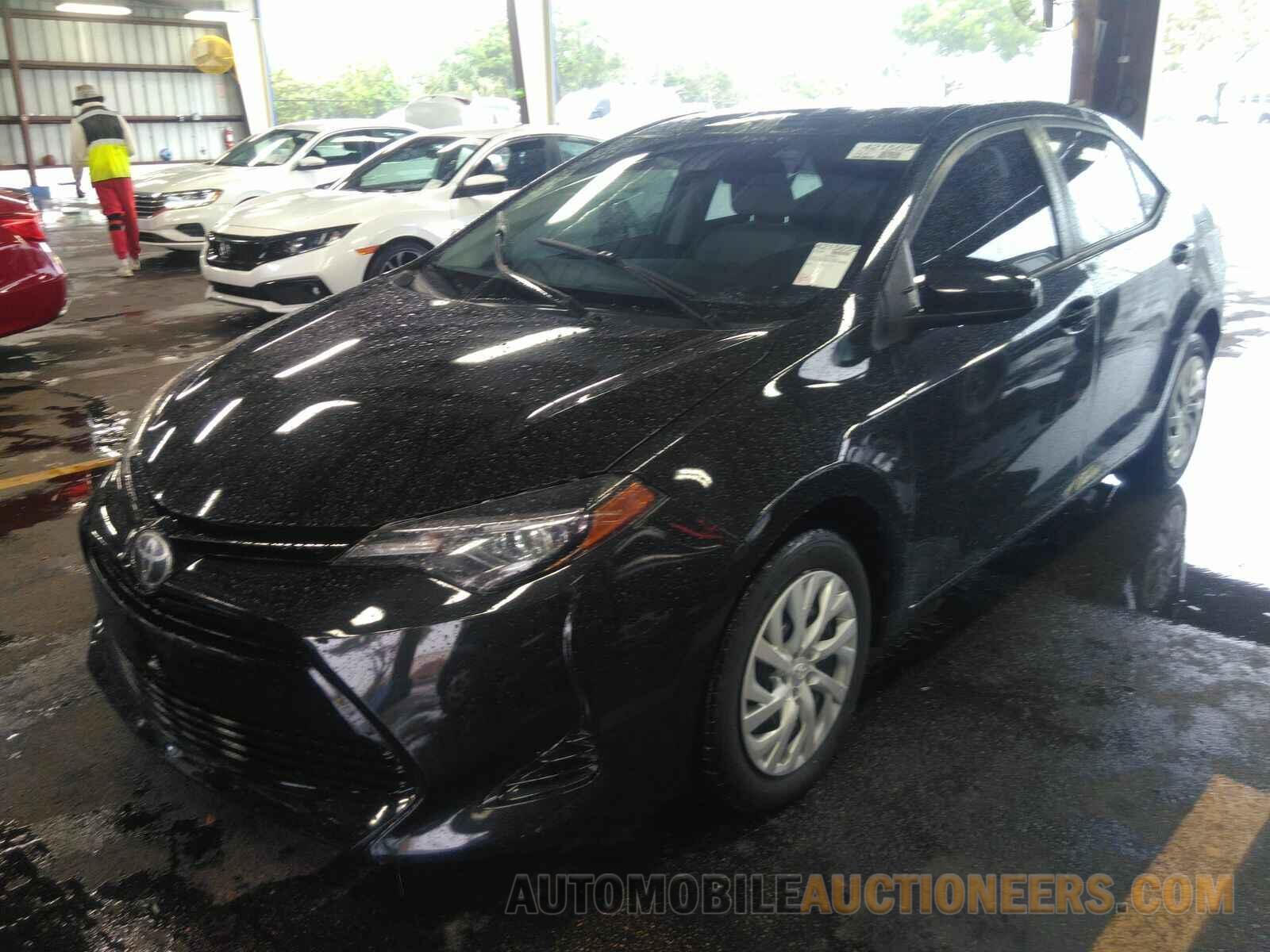 5YFBURHE3JP796526 Toyota Corolla LE 2018