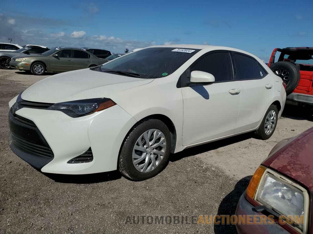 5YFBURHE3JP813132 TOYOTA COROLLA 2018